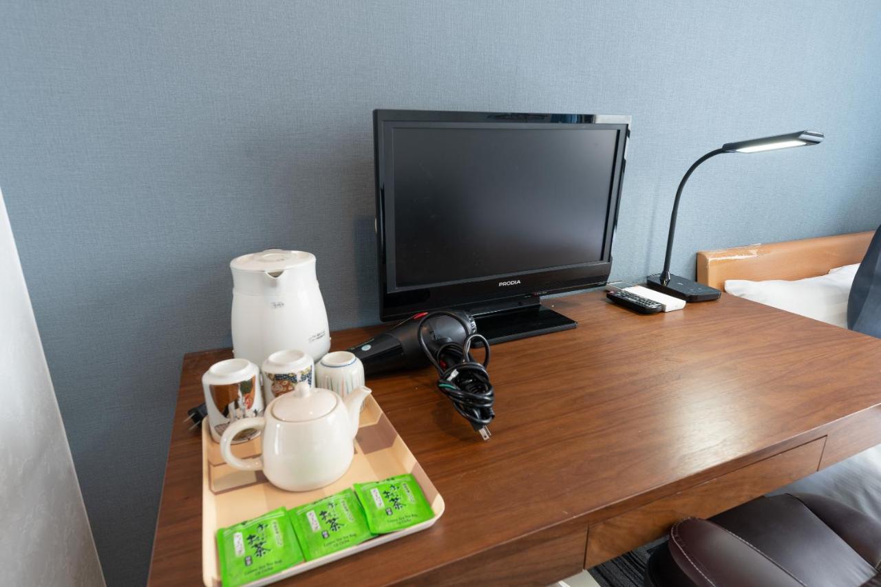 Oyo Hotel Ikebukuro Токио Экстерьер фото