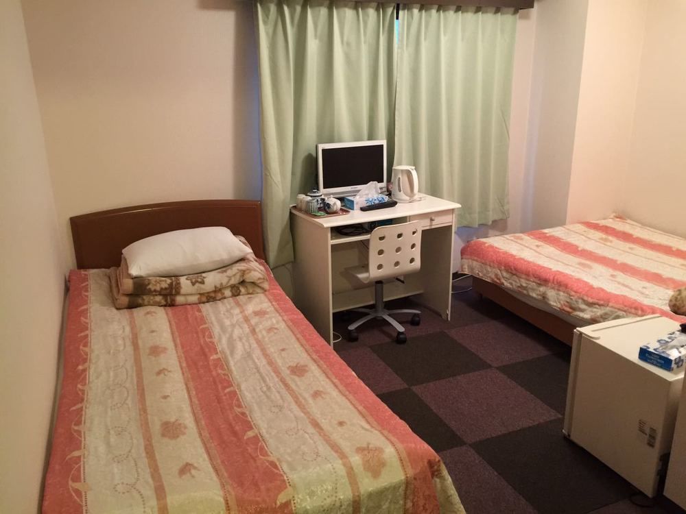 Oyo Hotel Ikebukuro Токио Экстерьер фото
