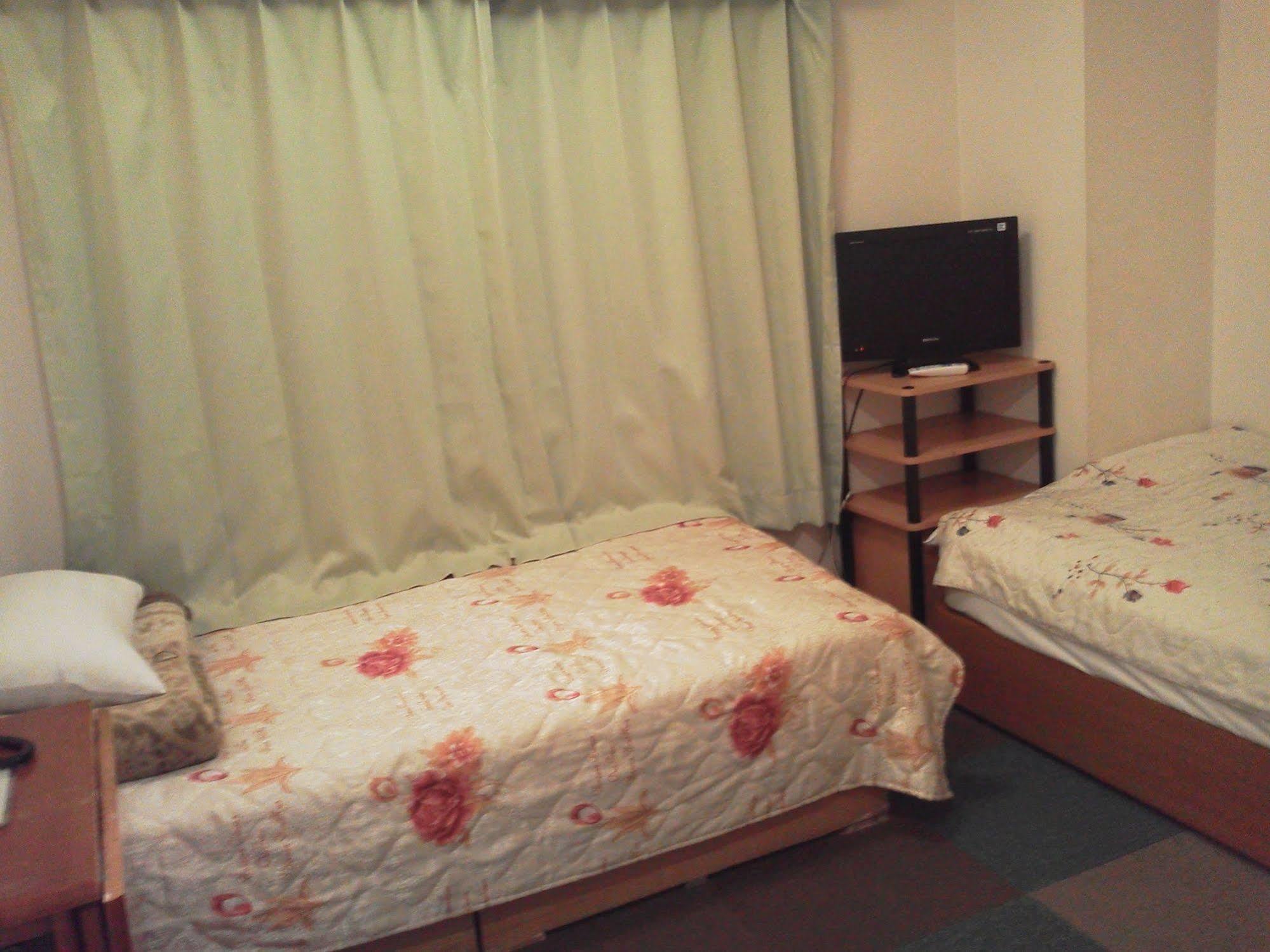 Oyo Hotel Ikebukuro Токио Экстерьер фото